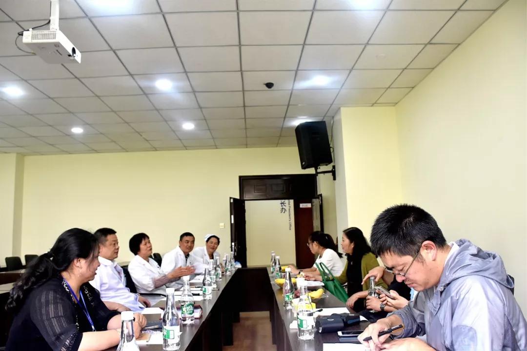市卫健委医政医管处领导莅临昆明大滇医院检查指导工作